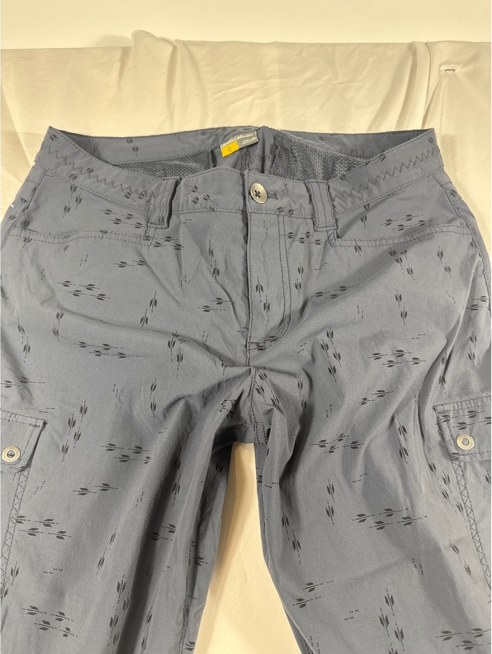 Women’s Eddie Bauer Capri Pants Size 10 - Picture 7 of 11